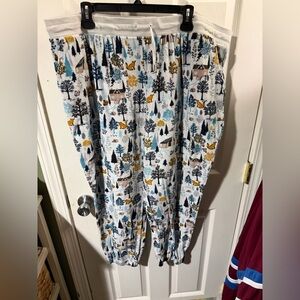 ❣️❄️Secret Treasures Women's Pajama Bottoms with Woodland Print